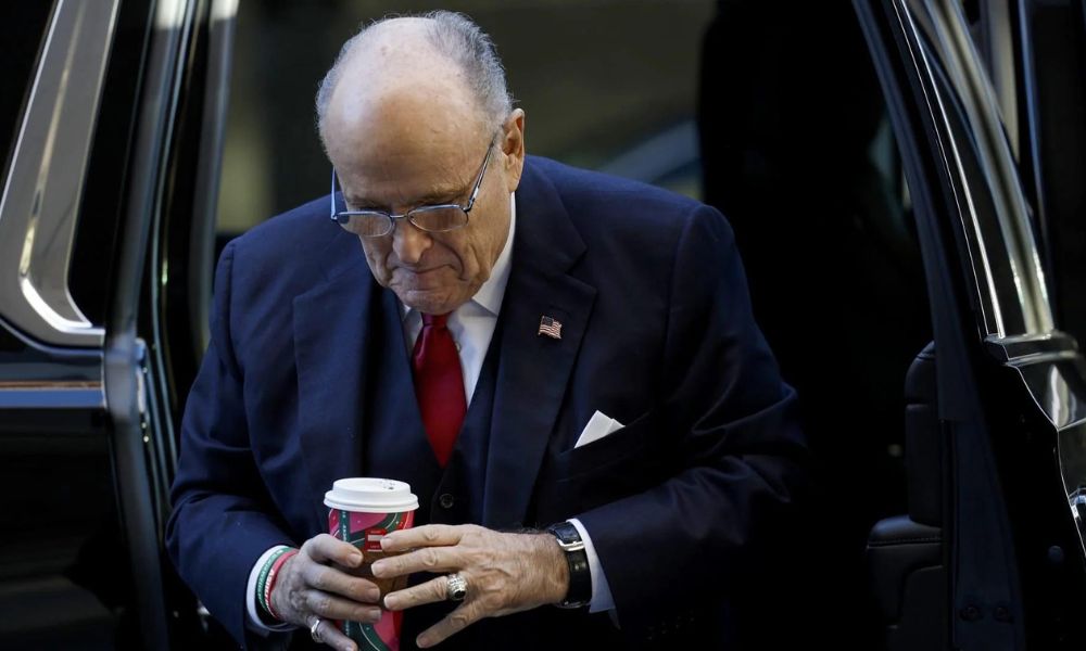 Sale of Rudy Giuliani's $3.5 Million Florida