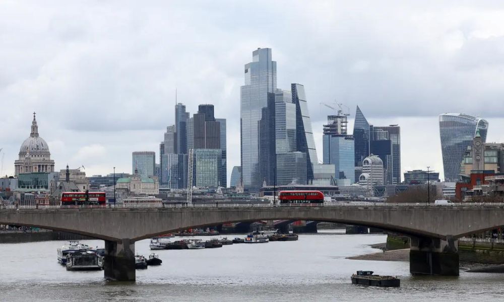 London Investment Bankers to See Bigger Bonuses After Two-Year Slump as Deal Activity Rises